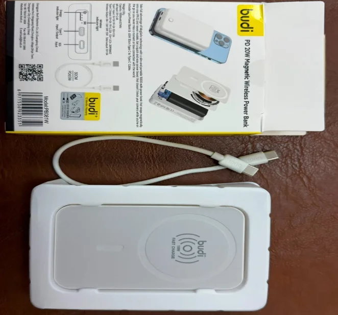 BUDI MagSafe Magnetic Wireless Power Bank 10000mAh - Image 3