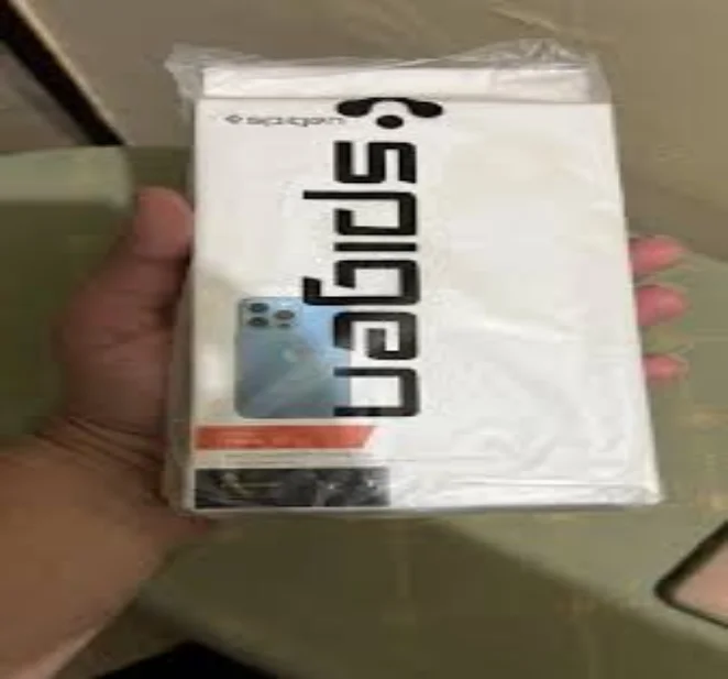 Spigen Ultra Hybrid MagSafe Clear Case